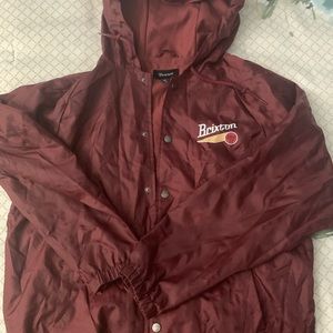 Lightweight wind breaker